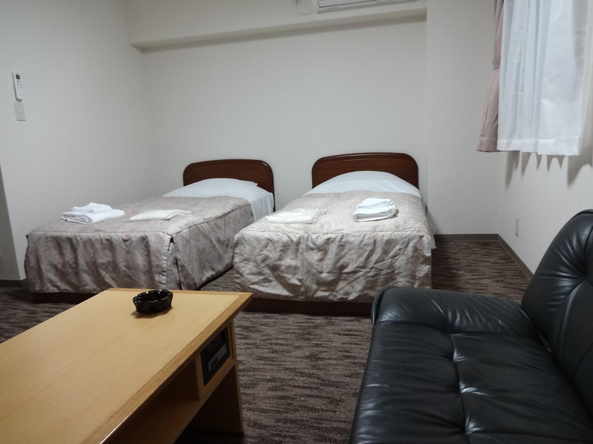 Ushiku City Hotel Ekimaekan Luaran gambar