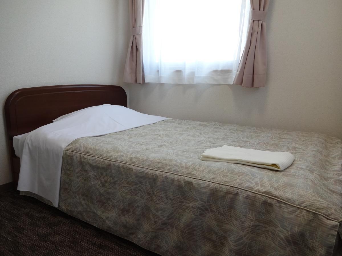 Ushiku City Hotel Ekimaekan Luaran gambar