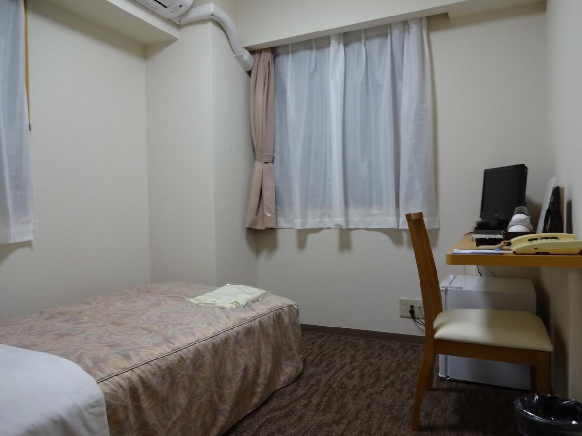 Ushiku City Hotel Ekimaekan Luaran gambar