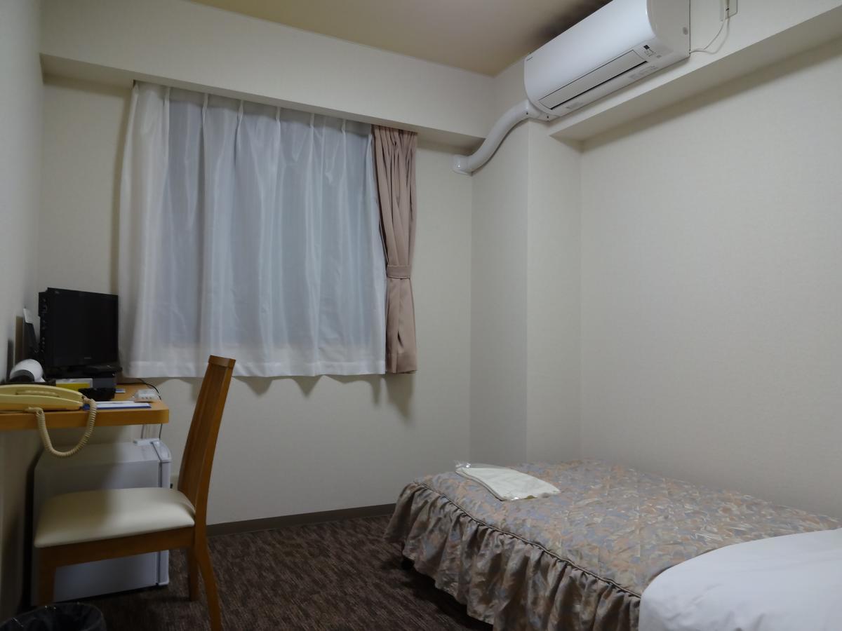 Ushiku City Hotel Ekimaekan Luaran gambar